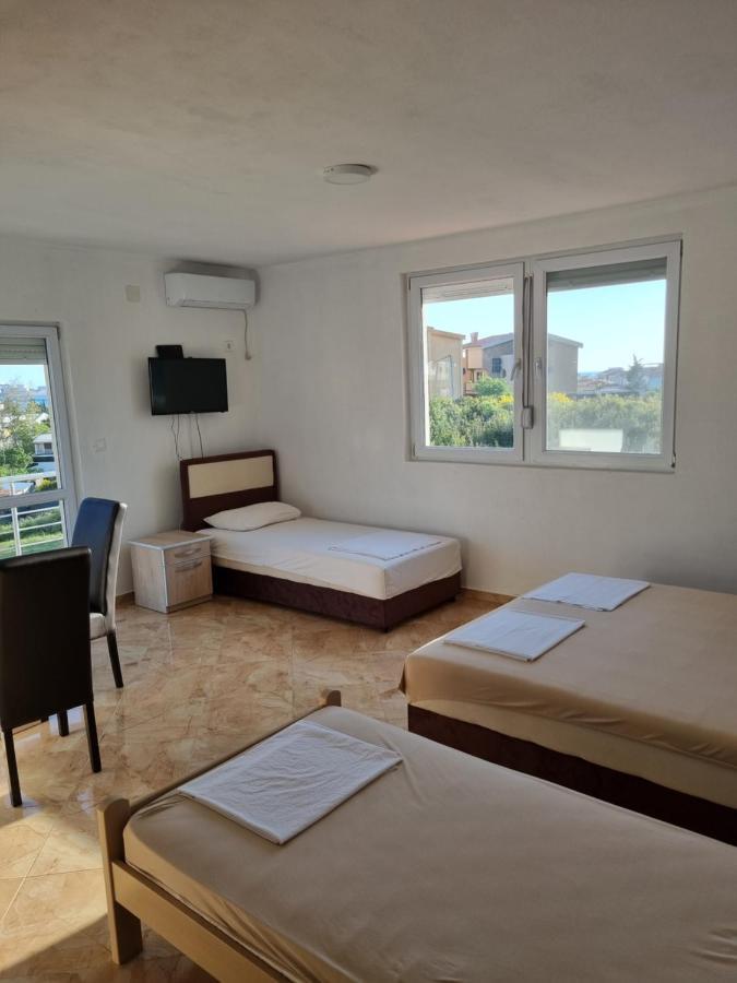 Apartmani Ani Bar Ngoại thất bức ảnh