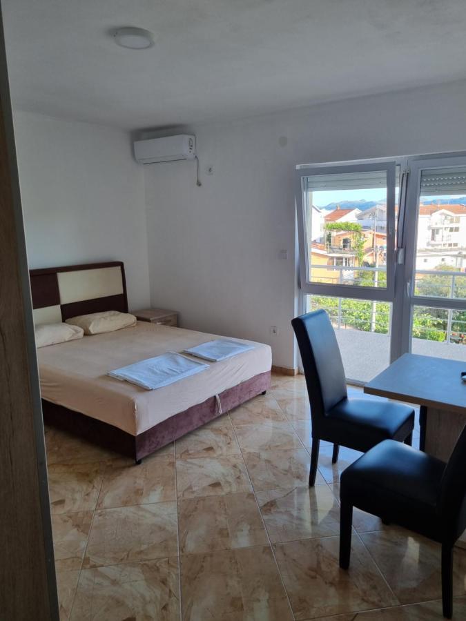 Apartmani Ani Bar Ngoại thất bức ảnh