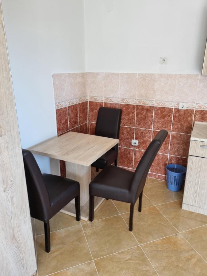 Apartmani Ani Bar Ngoại thất bức ảnh