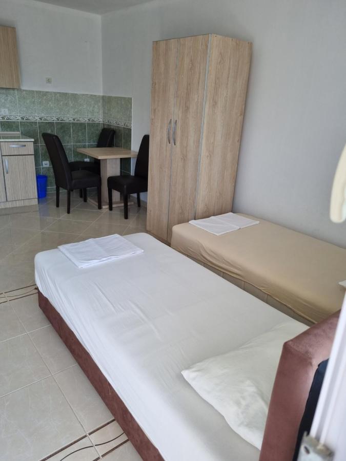 Apartmani Ani Bar Ngoại thất bức ảnh