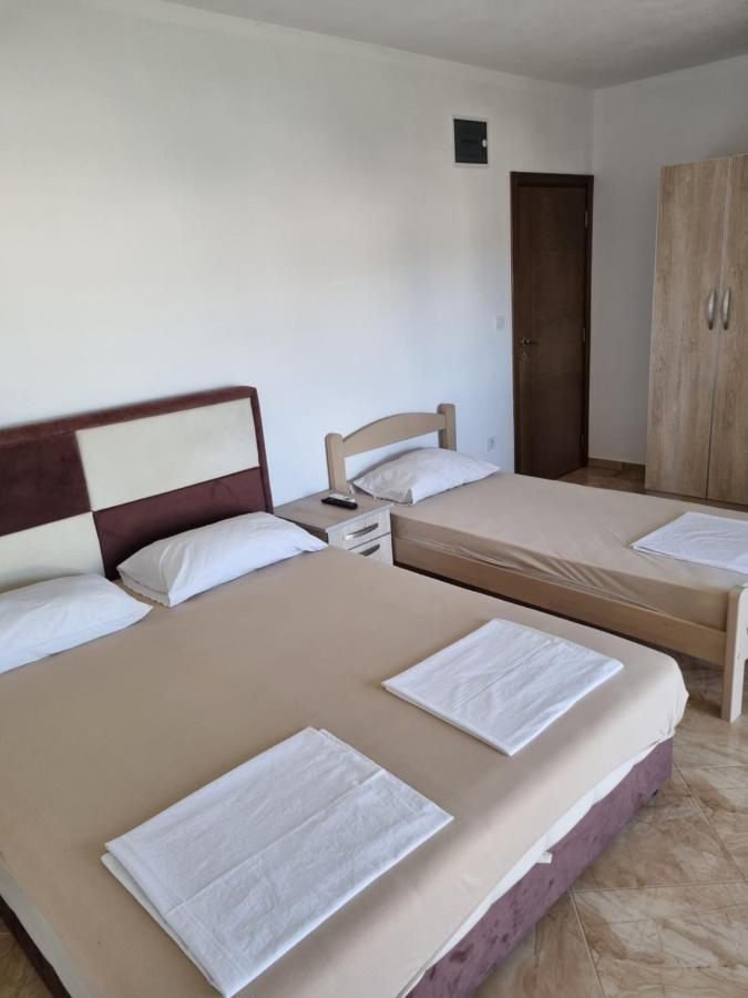 Apartmani Ani Bar Ngoại thất bức ảnh