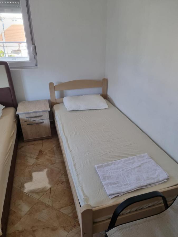 Apartmani Ani Bar Ngoại thất bức ảnh