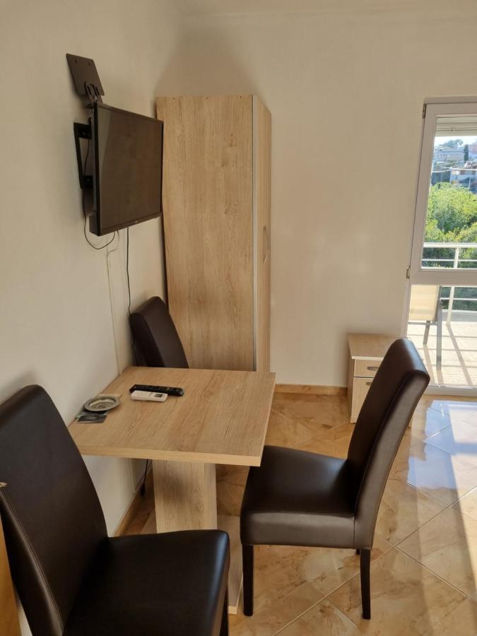 Apartmani Ani Bar Ngoại thất bức ảnh