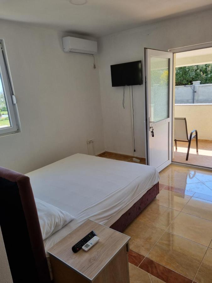 Apartmani Ani Bar Ngoại thất bức ảnh