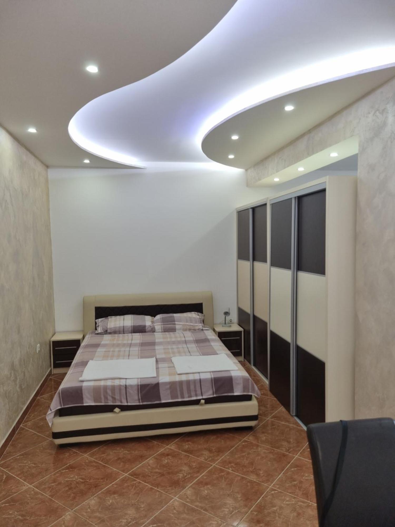 Apartmani Ani Bar Phòng bức ảnh